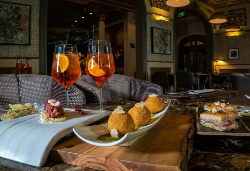 Cócteles servidos en el Restaurante Círculo Mercantil Madrid